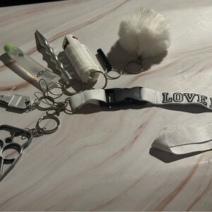 White Self-Defense Keychain Set
